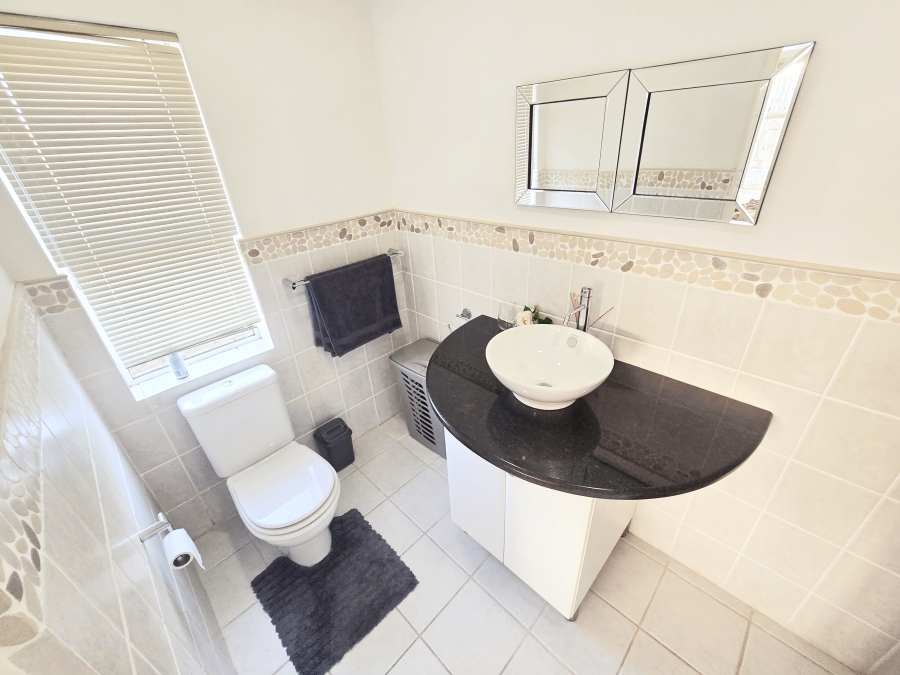 3 Bedroom Property for Sale in Oubaai Western Cape